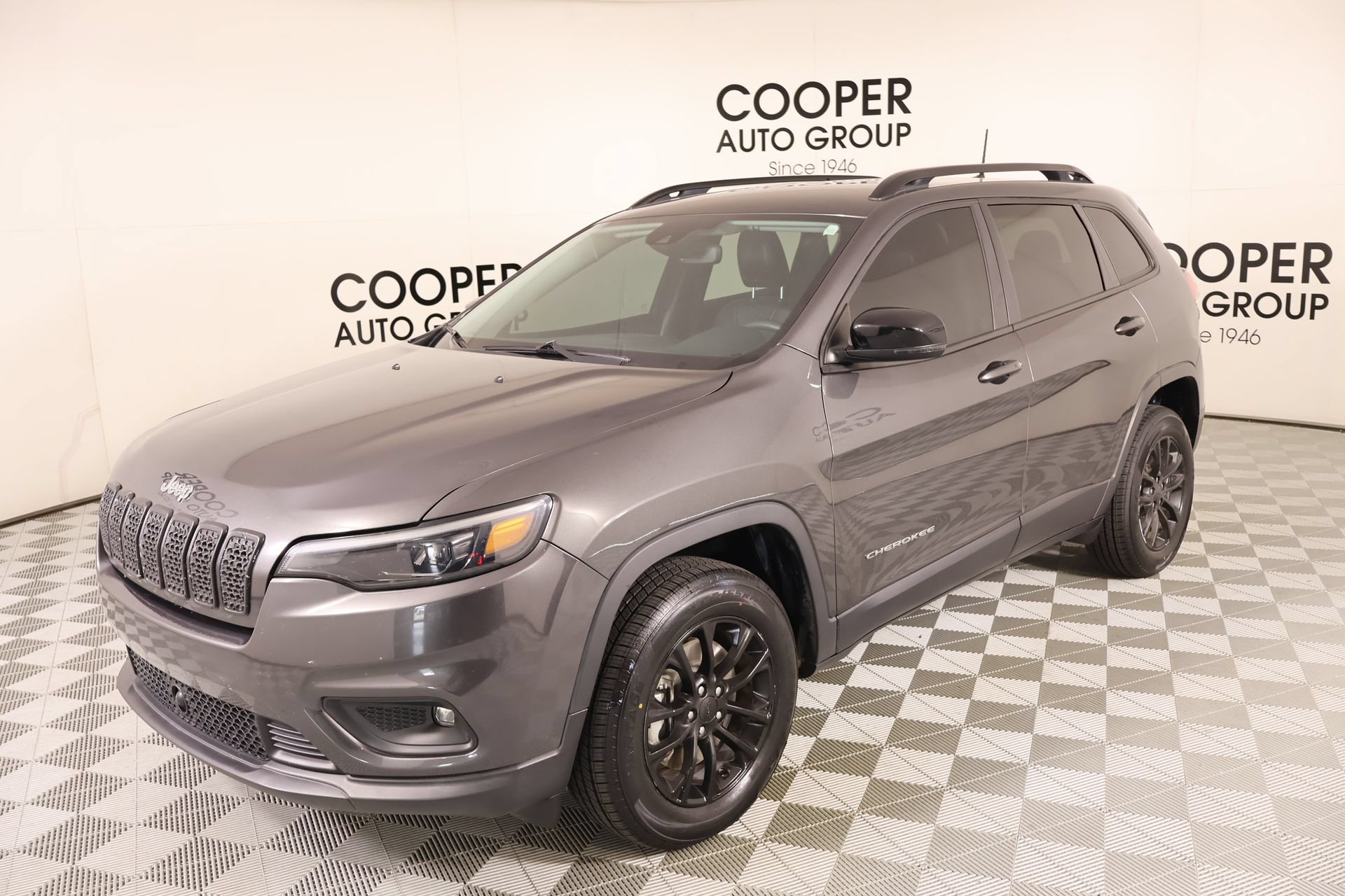 Used 2022 Jeep Cherokee Latitude Lux AWD/4WD image 10