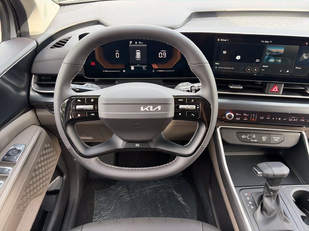 New 2027 Kia Carnival FWD image 11