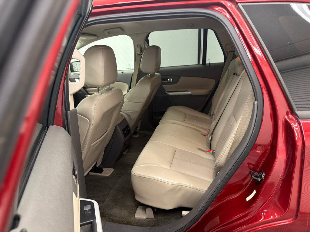 Used 2014 Ford Edge SEL w/ Equipment Group 204A FWD image 21