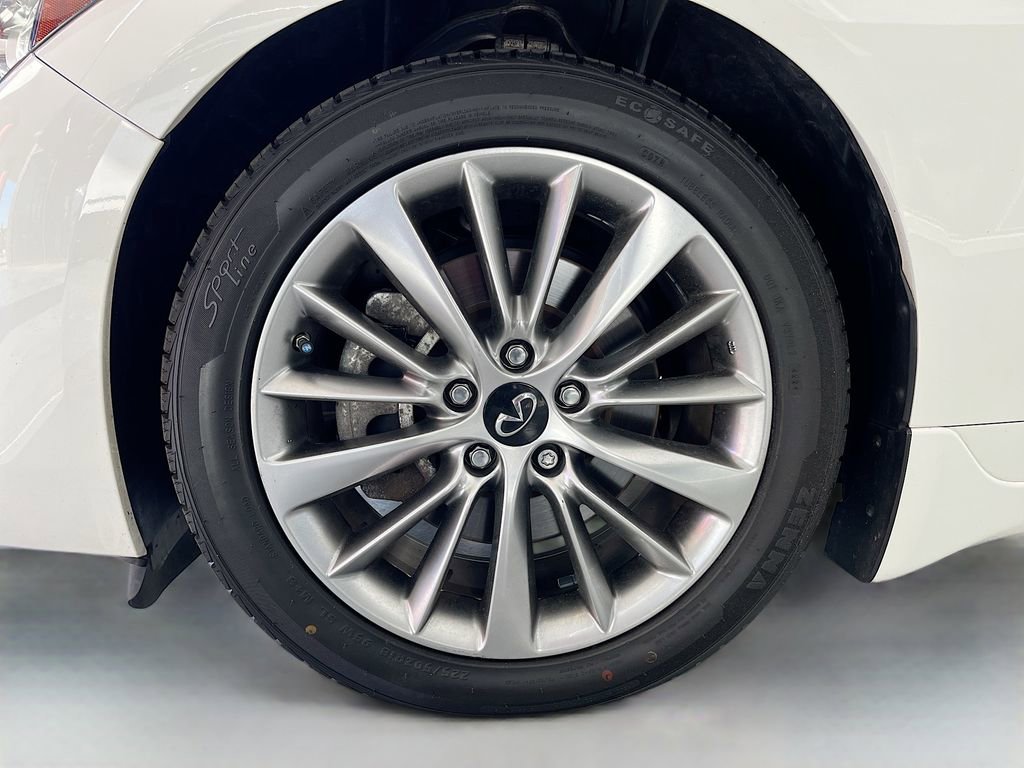 Used 2023 INFINITI Q50 Luxe w/ Cargo Package image 31