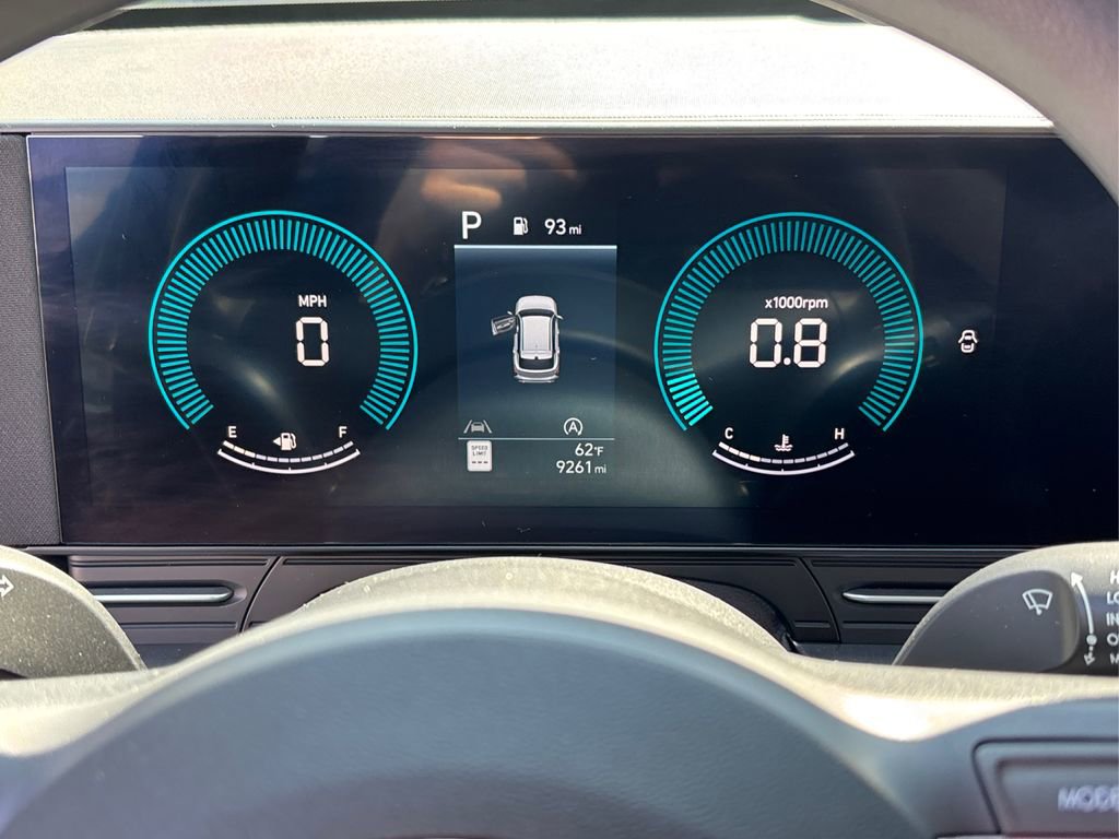 Certified 2025 Hyundai Kona SE image 20