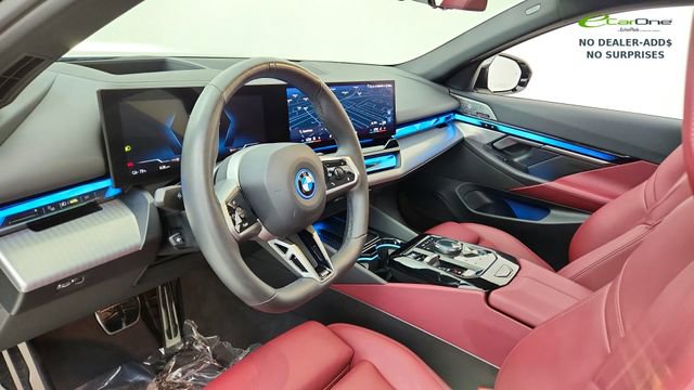 Used 2024 BMW i5 eDrive40i w/ M Sport Package image 18
