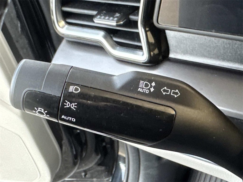 Certified 2024 Kia Sportage EX image 40