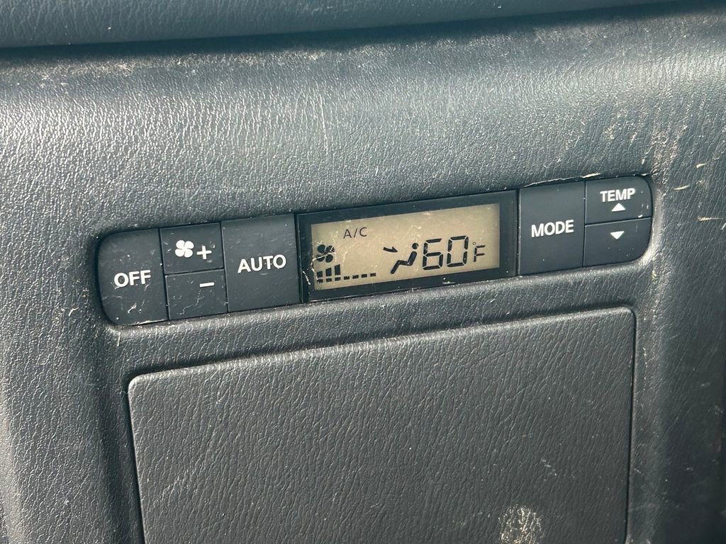 Used 2017 INFINITI QX80 2WD image 24