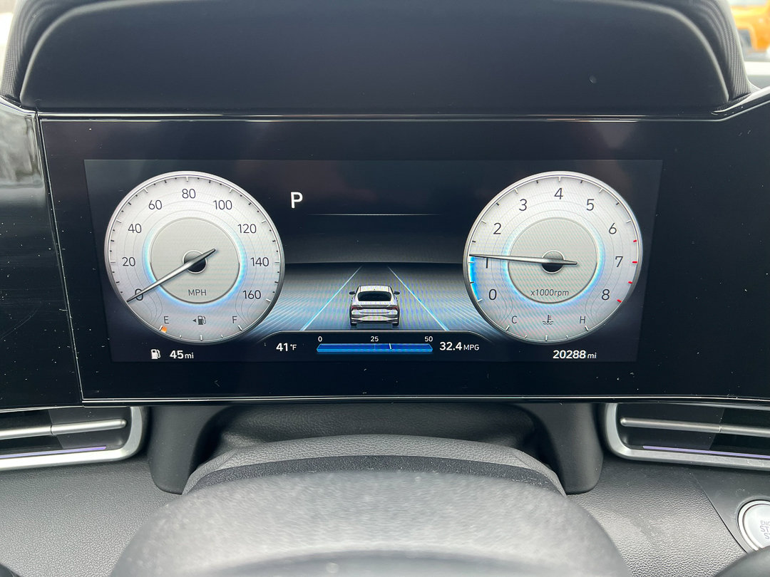 Used 2021 Hyundai Elantra Limited image 16