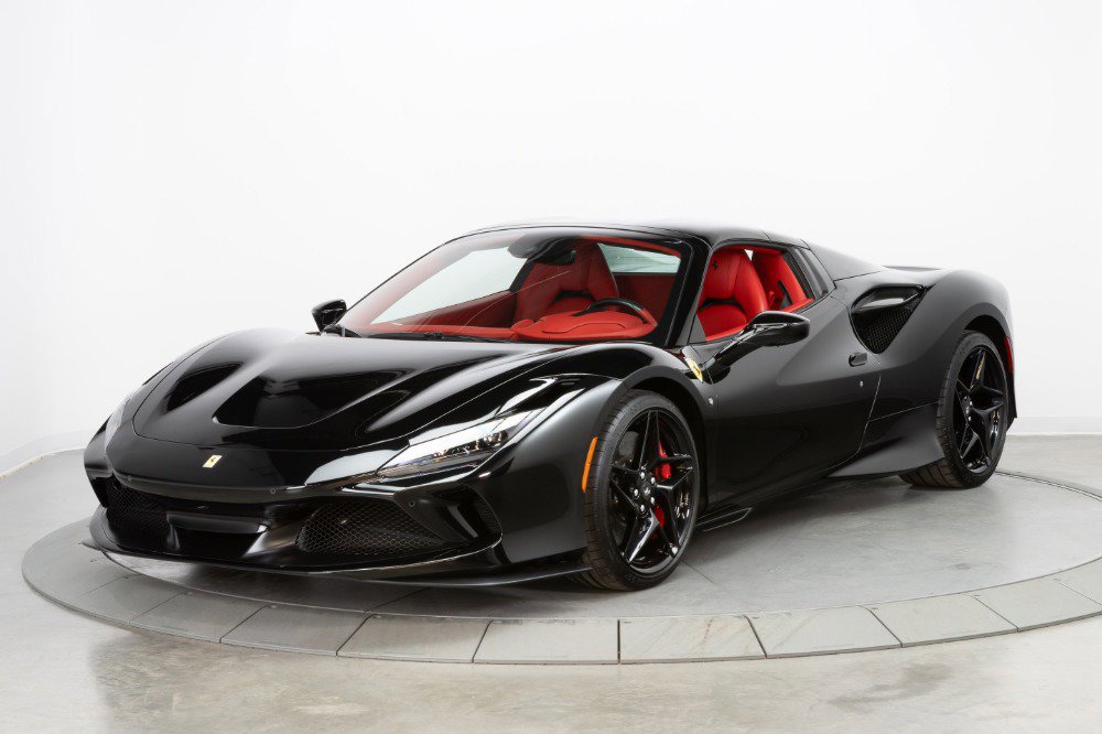 Certified 2021 Ferrari F8 Tributo image 11
