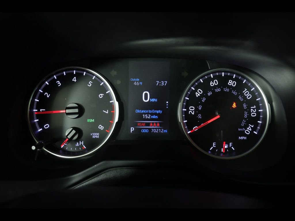 Used 2021 Toyota RAV4 XLE image 24