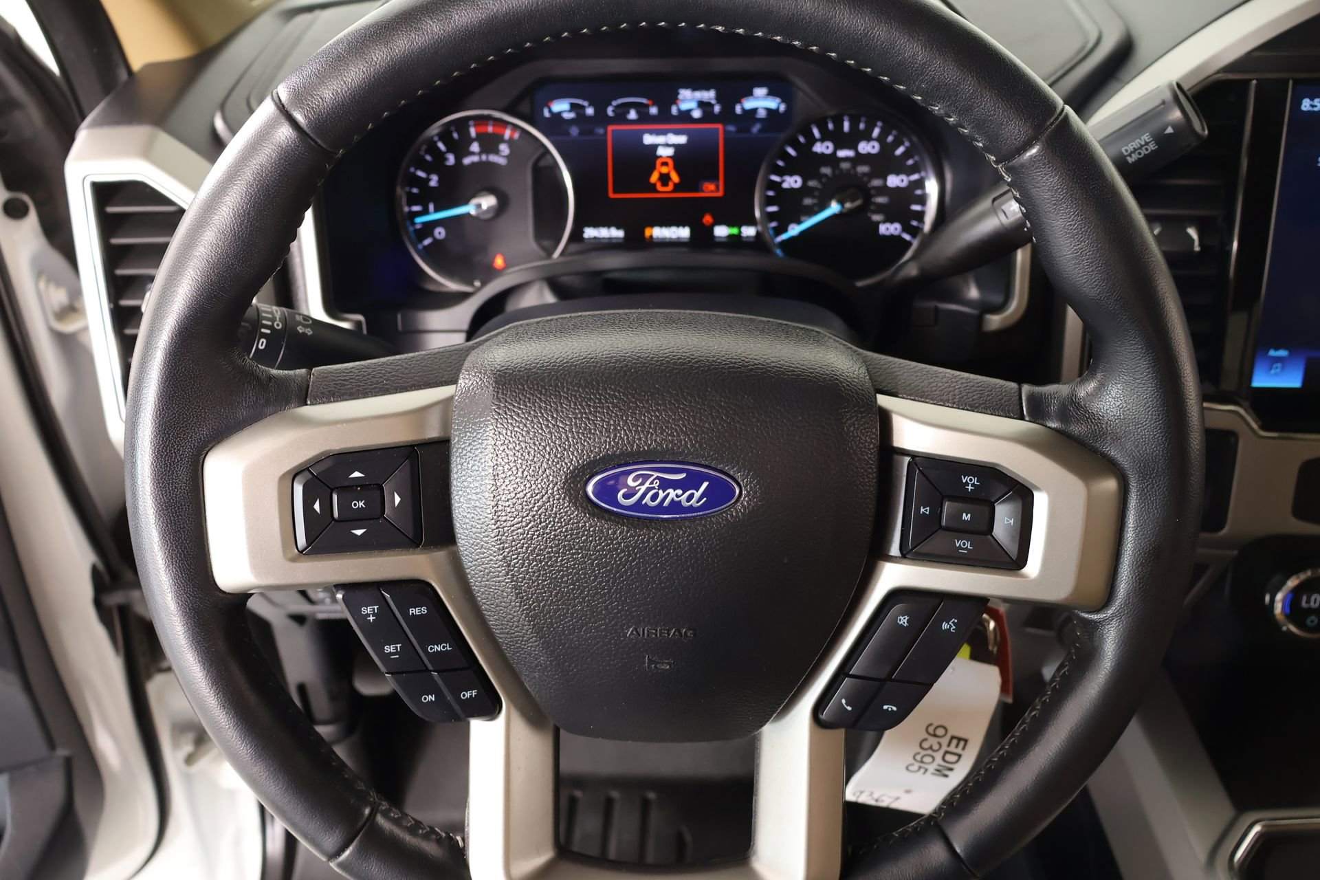 Used 2022 Ford F250 Lariat w/ Chrome Package image 3