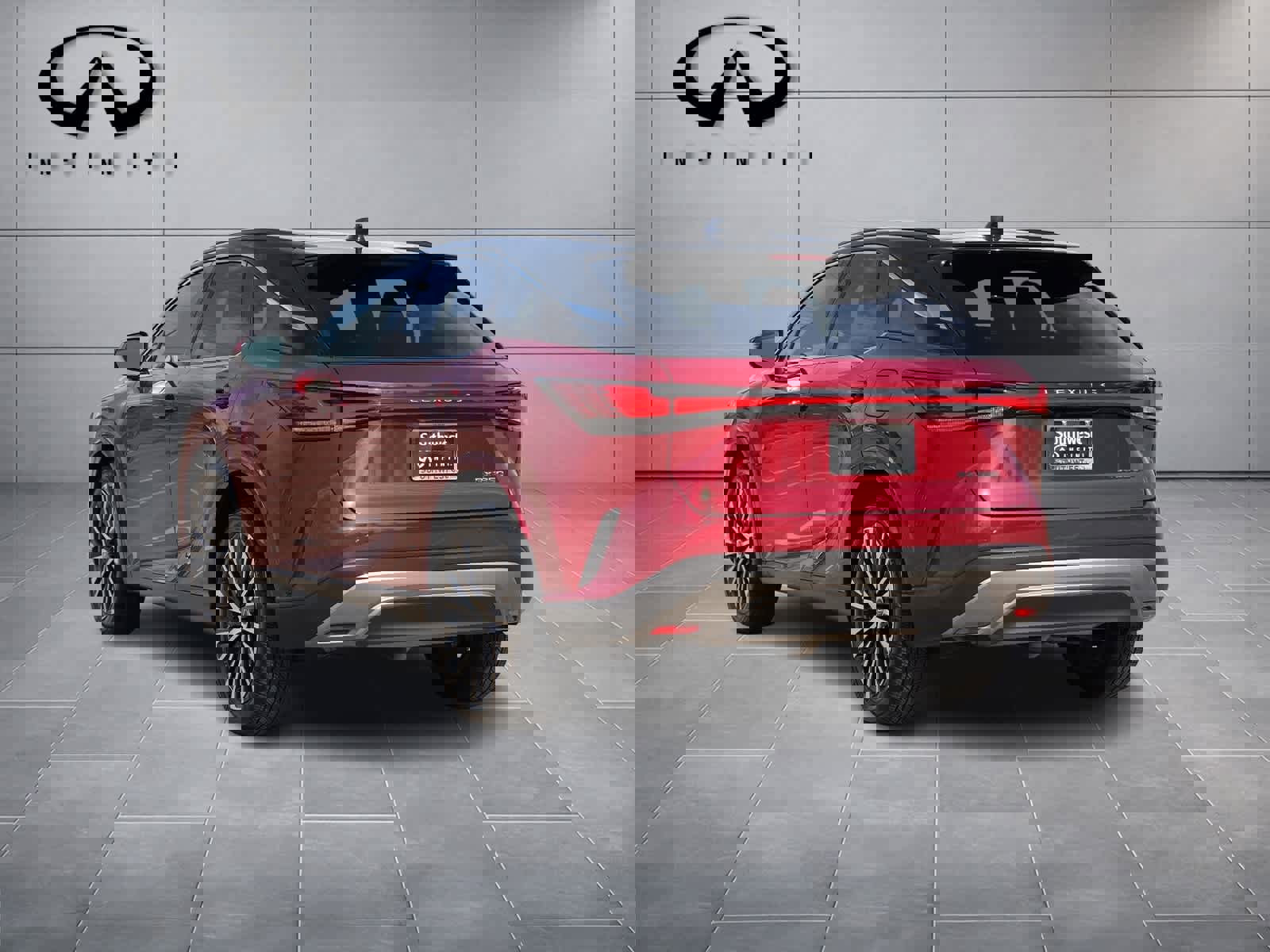 Used 2025 Lexus RX 350 Premium Plus w/ Accessory Package (Z1) image 5