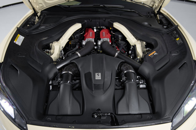 Certified 2023 Ferrari Portofino M image 19