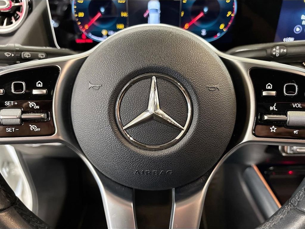 Used 2021 Mercedes-Benz GLA 250 image 24