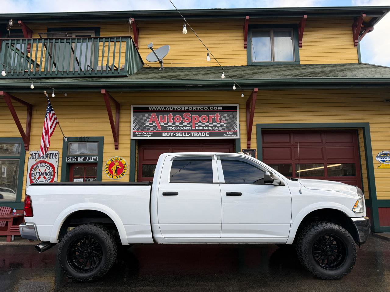 Used 2012 RAM 2500 ST w/ Chrome Appearance Group AWD/4WD image 3