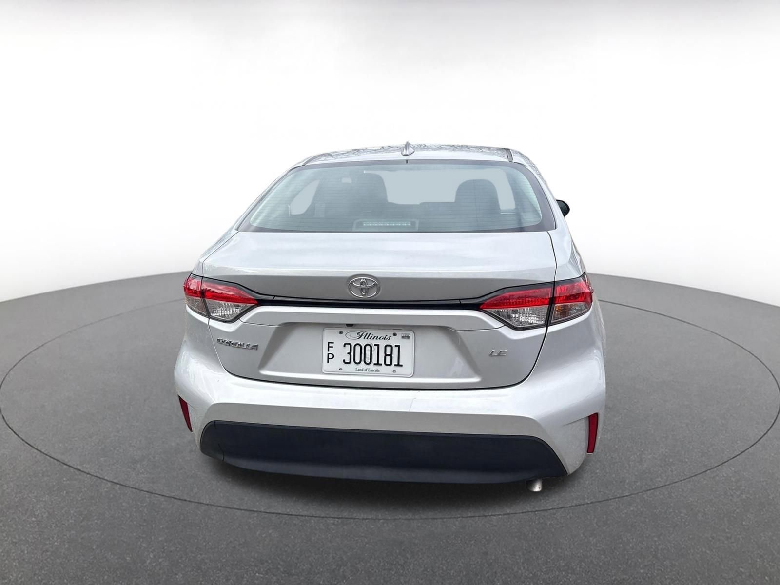 Used 2025 Toyota Corolla LE image 4