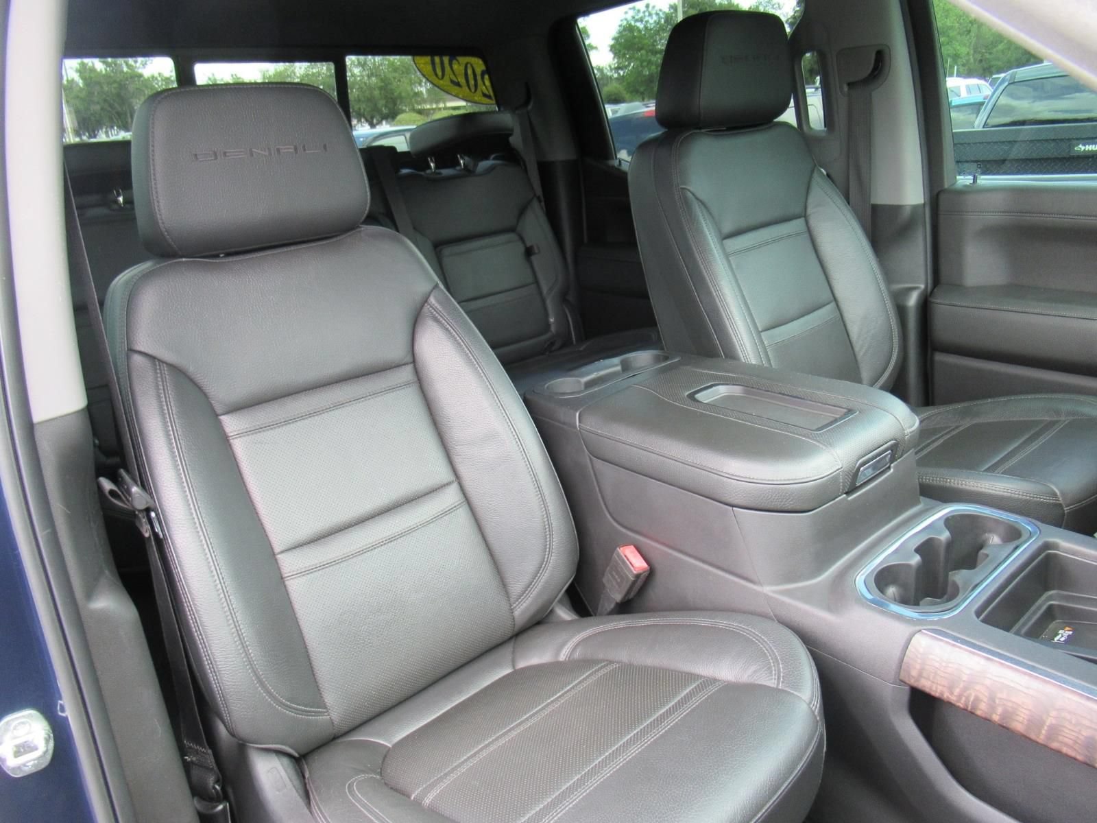 Used 2020 GMC Sierra 1500 Denali w/ Denali Ultimate Package RWD image 10