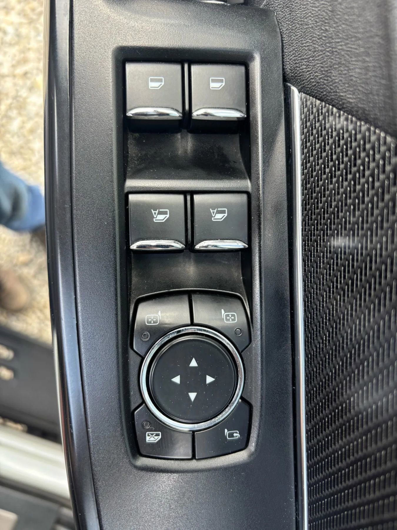 Used 2023 Ford F150 Raptor w/ Raptor Carbon Fiber Package image 19