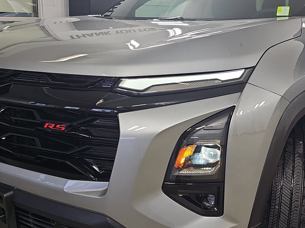 Used 2025 Chevrolet Equinox RS w/ Safety and Technology Package AWD/4WD image 37