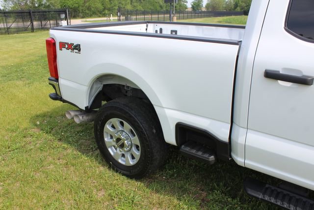 Used 2024 Ford F250 XLT w/ FX4 Off-Road Package image 7