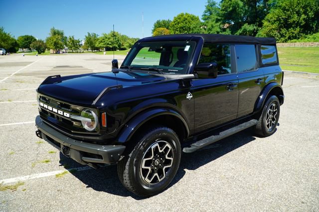 Used 2022 Ford Bronco Outer Banks image 4