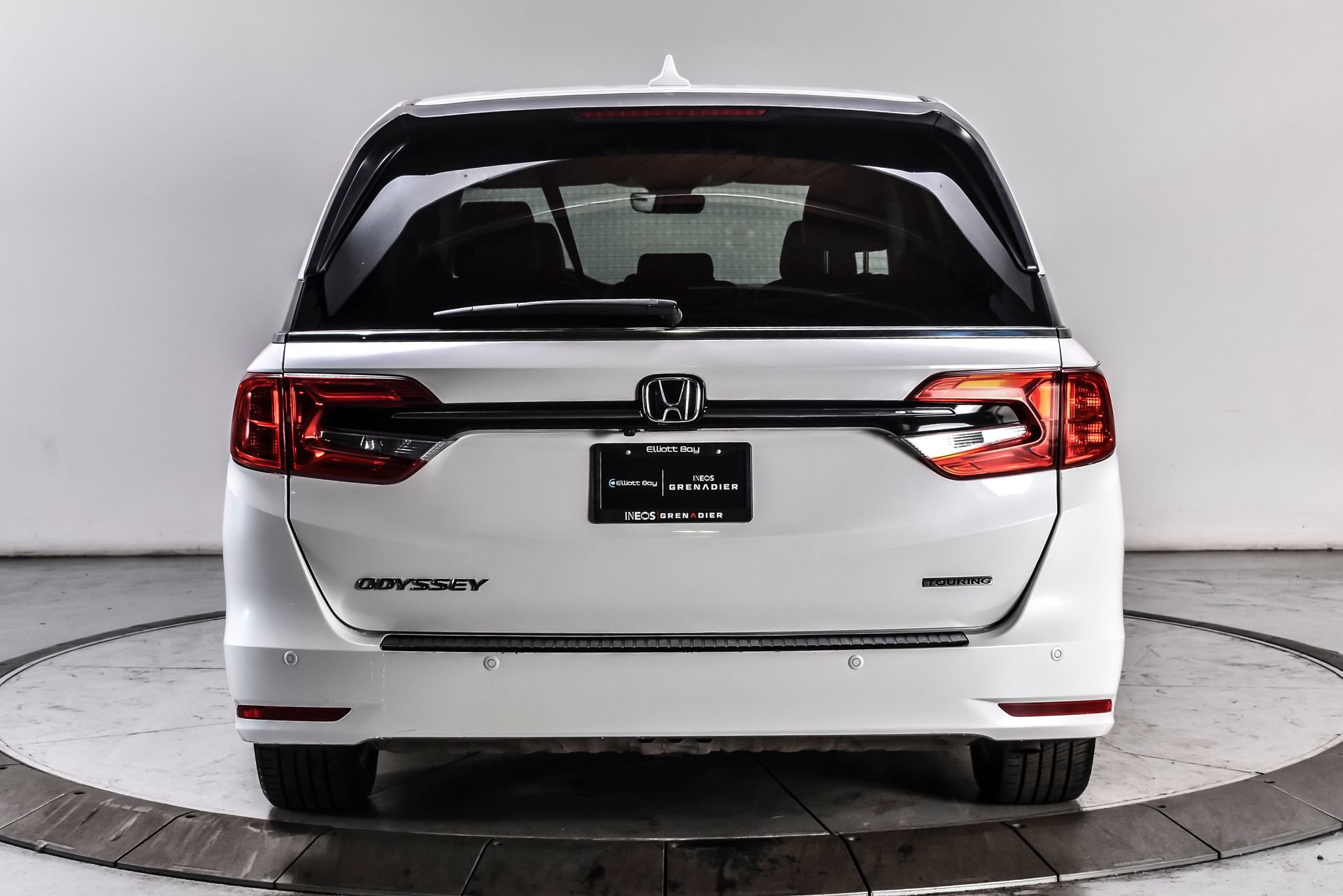 Used 2024 Honda Odyssey Touring image 5