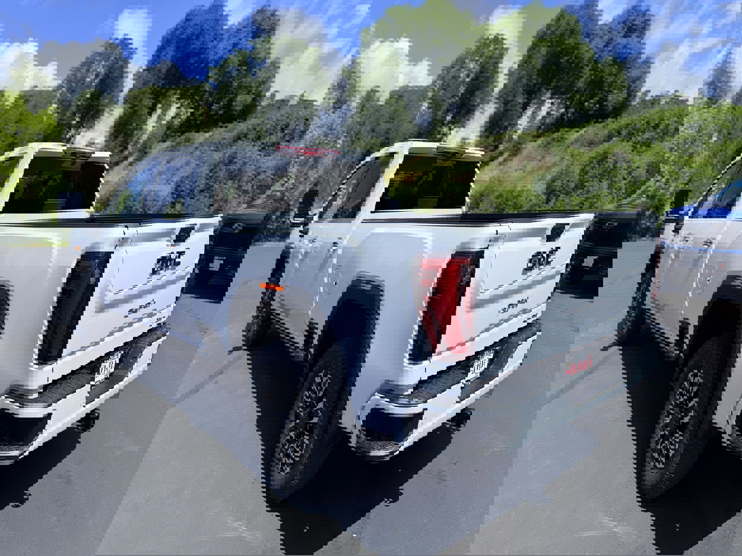 New 2026 GMC Sierra 2500 Denali Ultimate w/ Max Trailering Package image 6