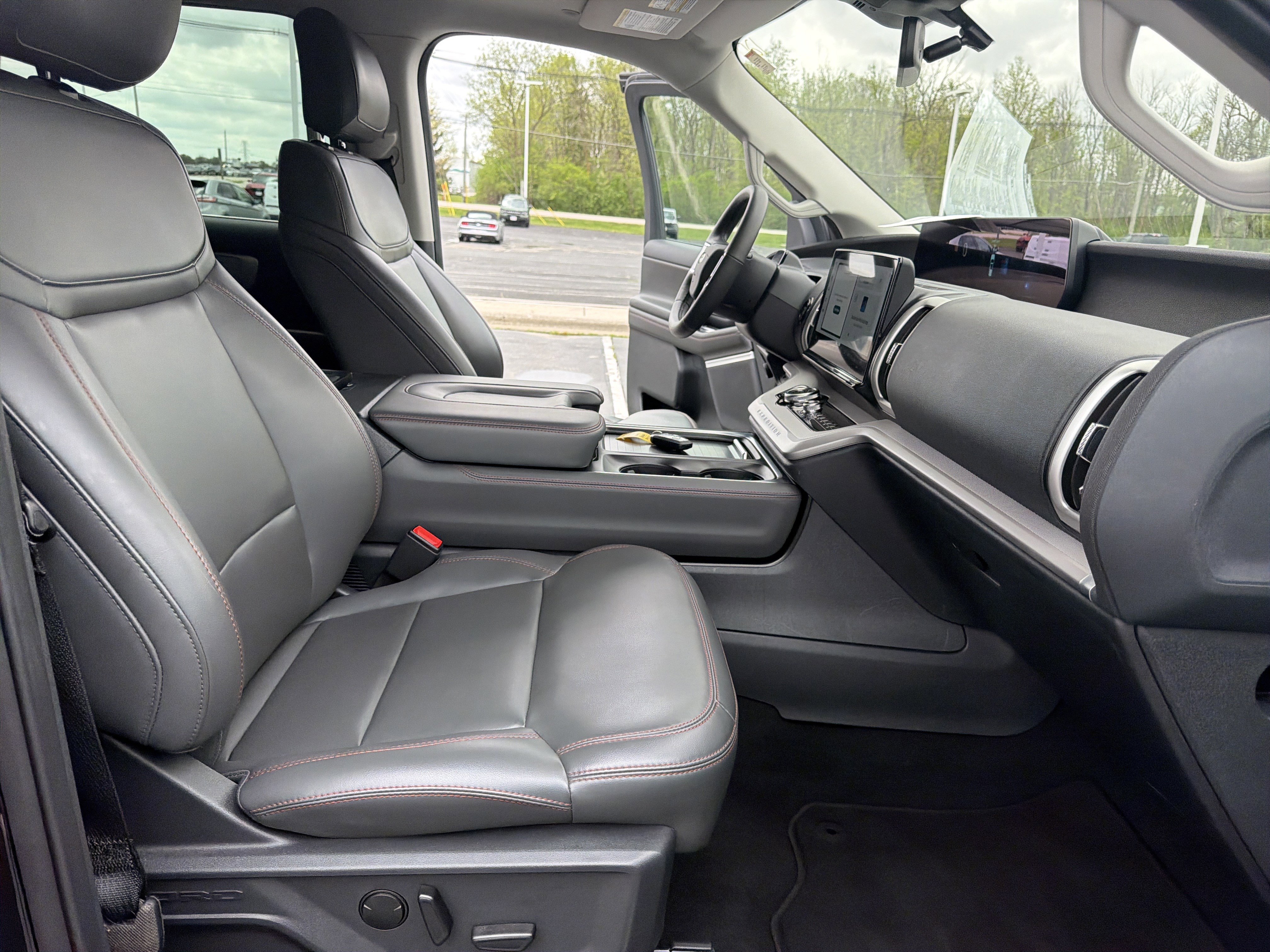 Certified 2025 Ford Expedition Max Active AWD/4WD image 64