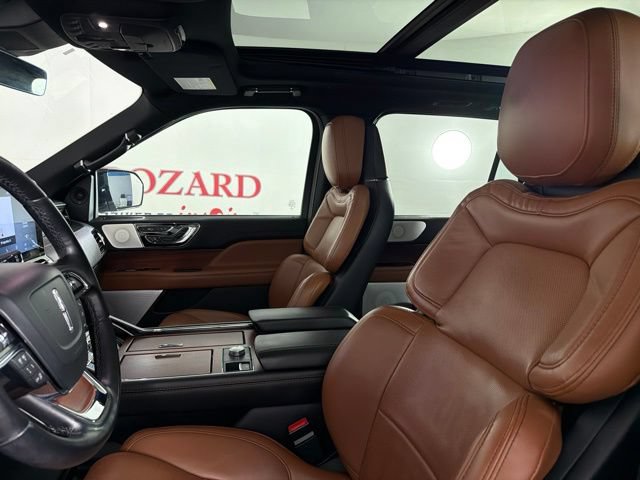 Certified 2021 Lincoln Navigator Reserve w/ Luxury Package AWD/4WD image 11