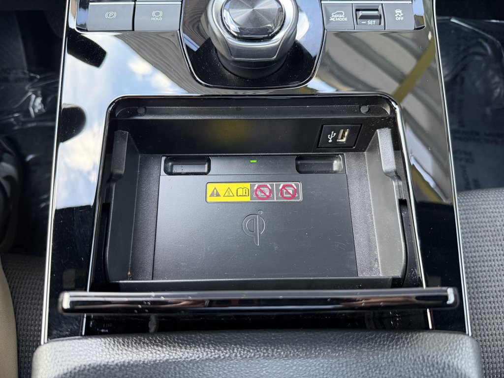 Used 2024 Toyota bZ4X XLE w/ Weather Package image 21