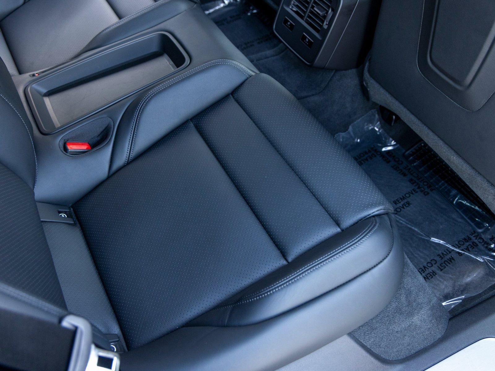 Used 2023 Porsche Taycan Turbo image 47