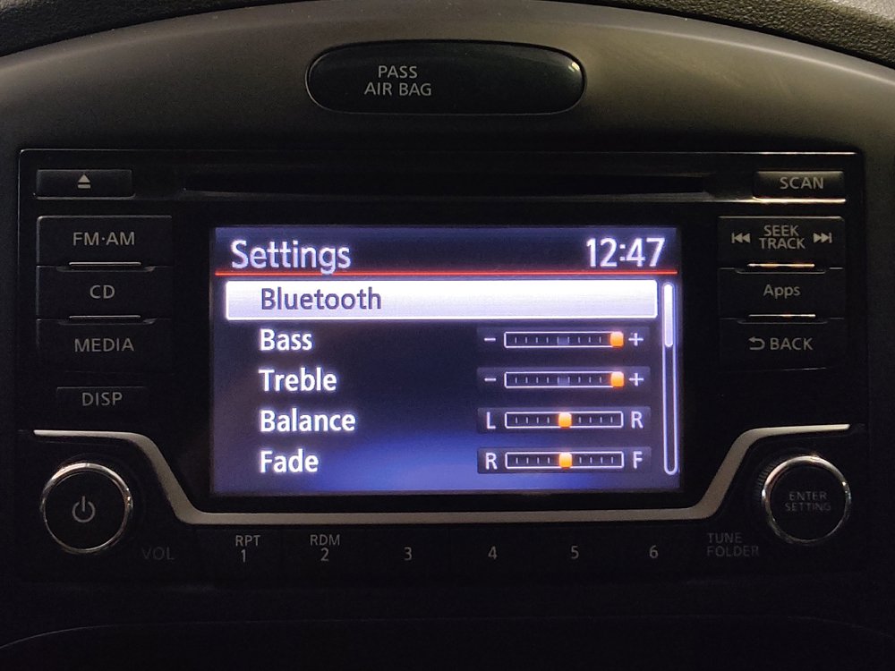 Used 2016 Nissan Juke S FWD image 25