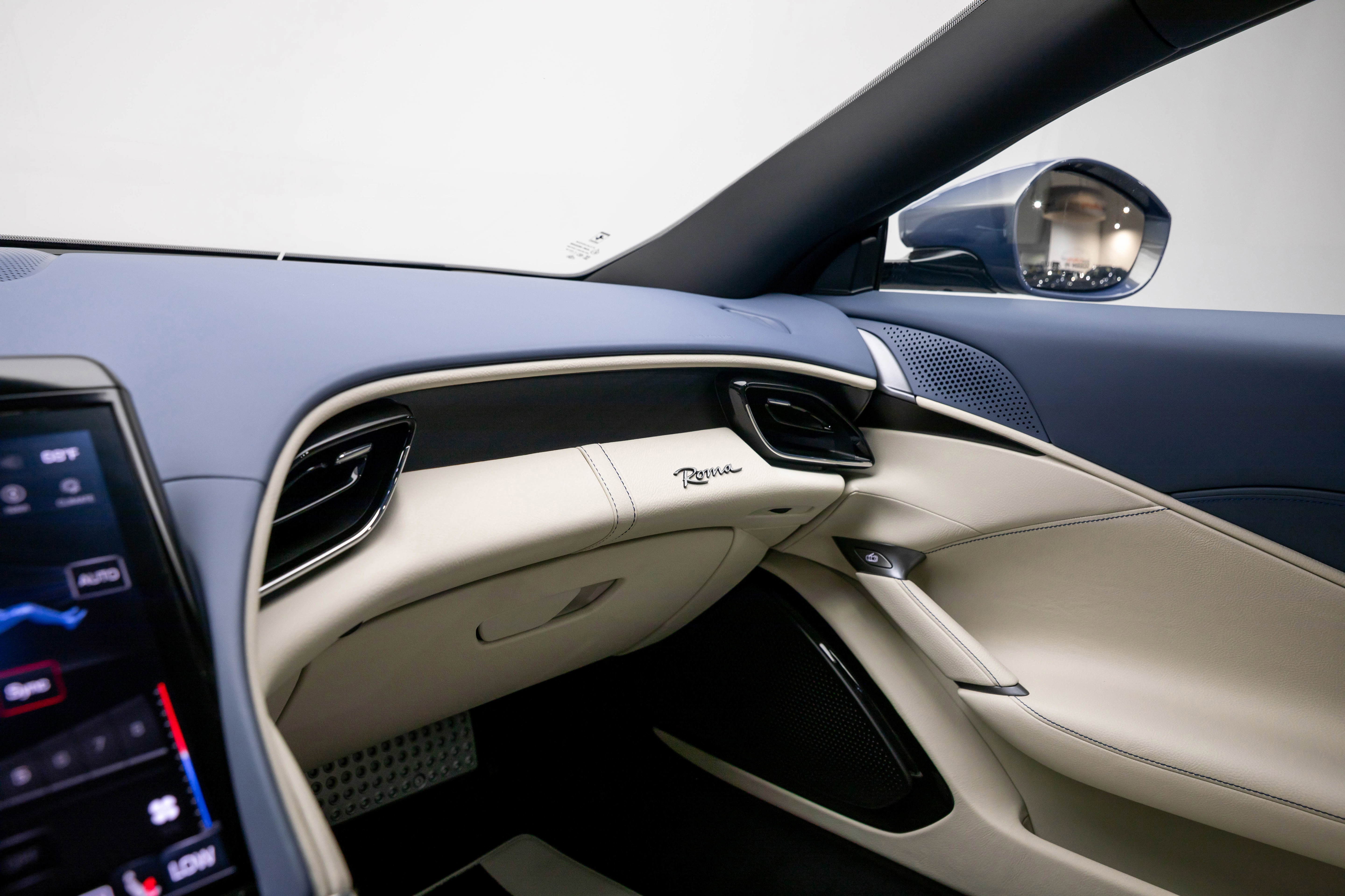 Certified 2023 Ferrari Roma image 30