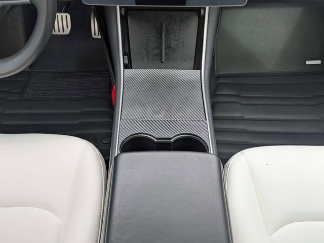 Used 2019 Tesla Model 3 image 19