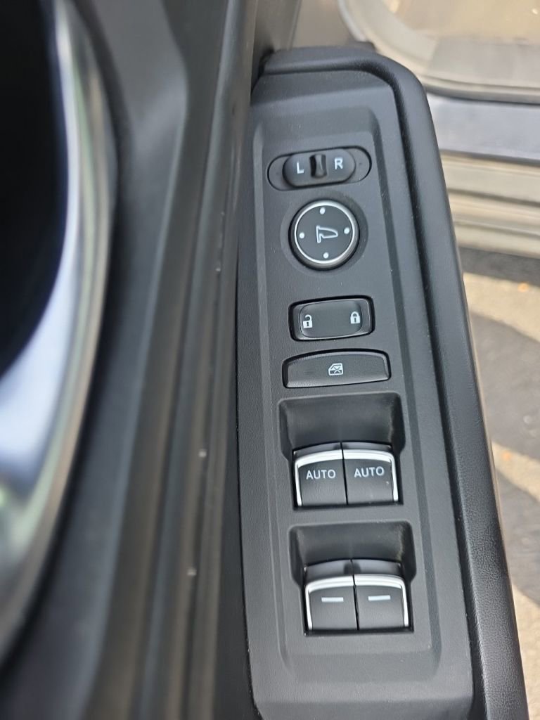 Used 2023 Honda Accord EX image 12