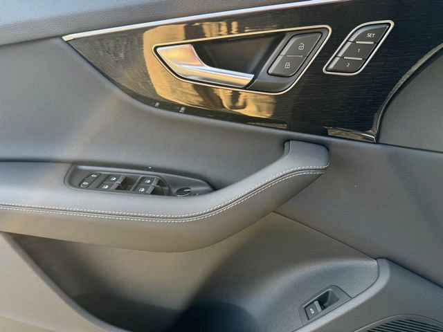 New 2026 Audi Q7 3.0T Premium Plus image 12