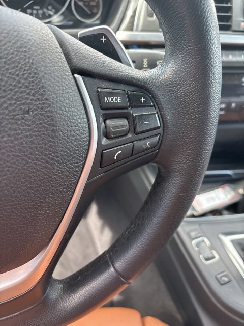 Used 2017 BMW 330i Sedan RWD image 22