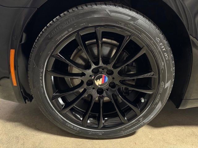 Used 2014 BMW 740Li xDrive image 41