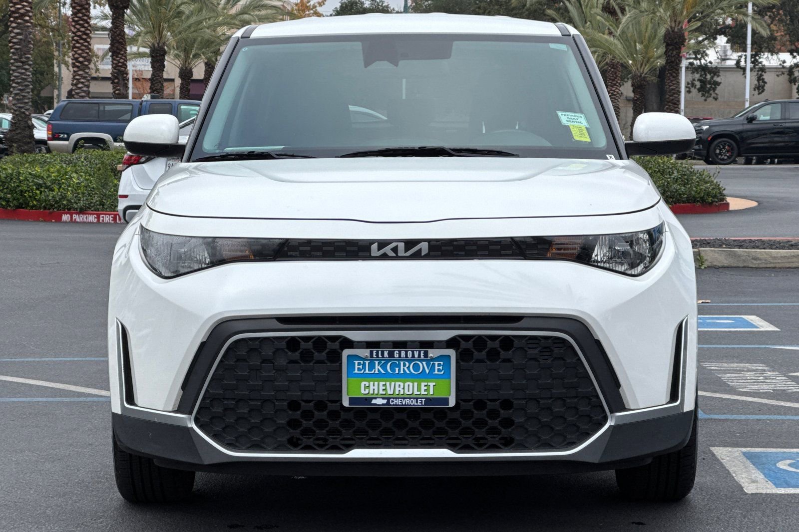 Used 2023 Kia Soul LX w/ LX Technology Package image 8