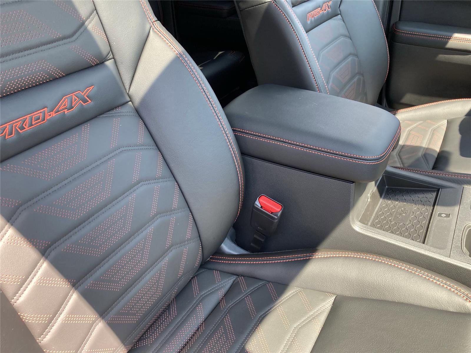 New 2026 Nissan Frontier PRO-4X w/ Pro Premium Package image 33