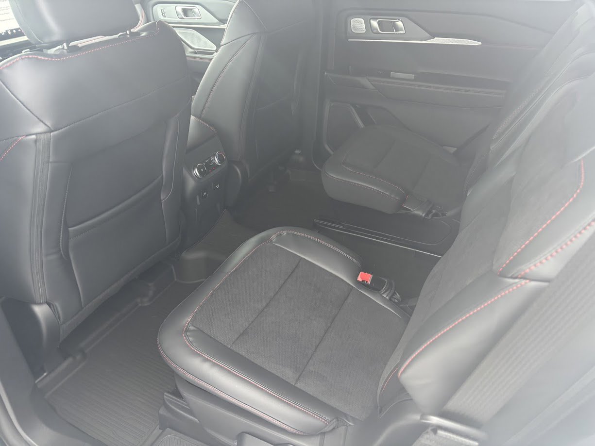 New 2026 Ford Explorer ST w/ Sun And Sound Package image 7