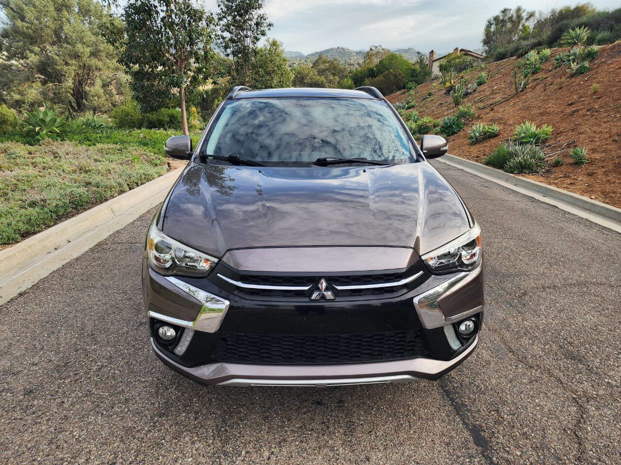 Used 2018 Mitsubishi Outlander Sport SEL image 3