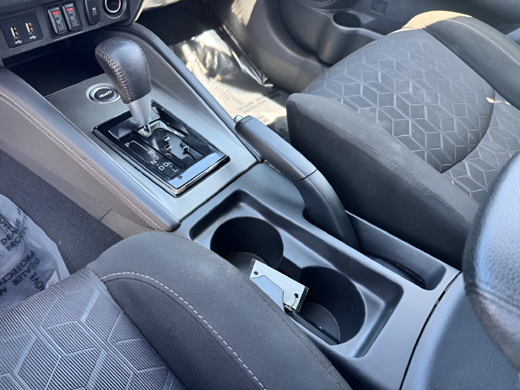 Used 2020 Mitsubishi Outlander Sport SE AWD/4WD image 21
