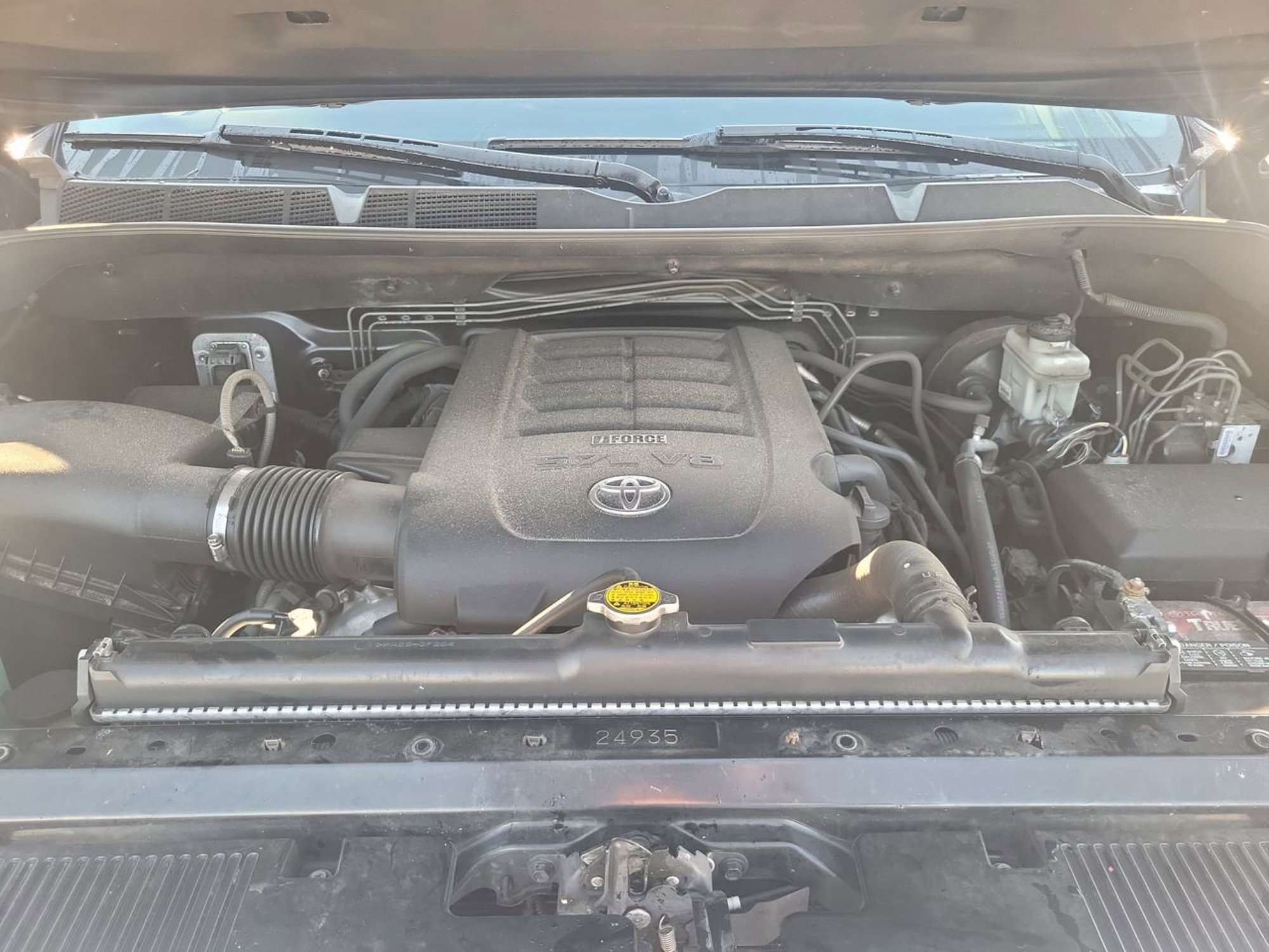 Used 2015 Toyota Tundra 1794 Edition image 8