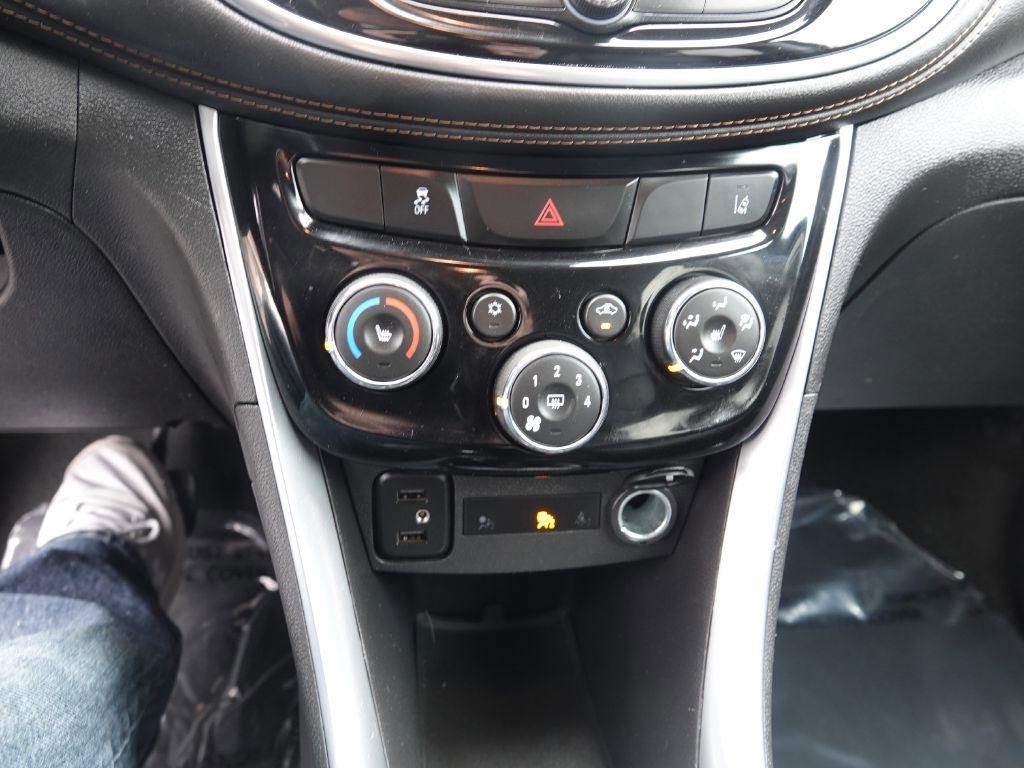 Used 2020 Chevrolet Trax Premier image 17