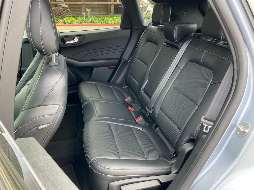 Used 2022 Ford Escape SEL w/ Technology Package image 25