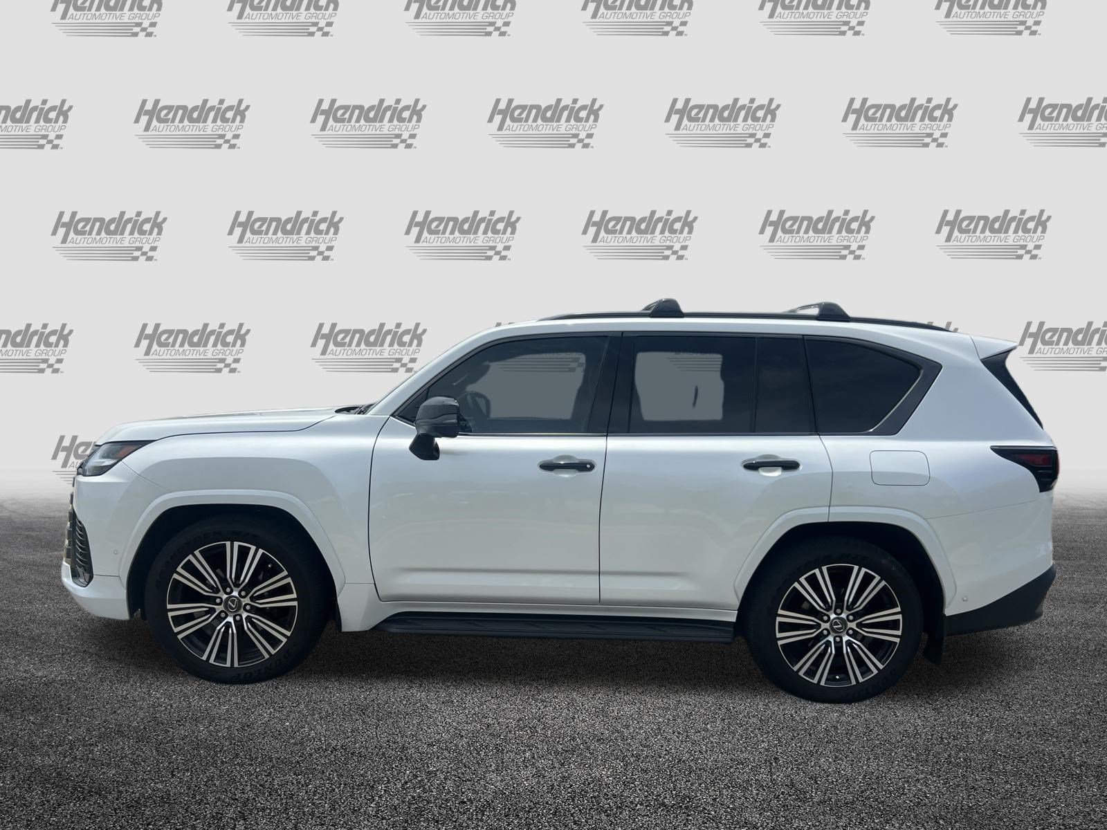 Certified 2025 Lexus LX 700h Luxury w/ Appearance Package AWD/4WD image 6
