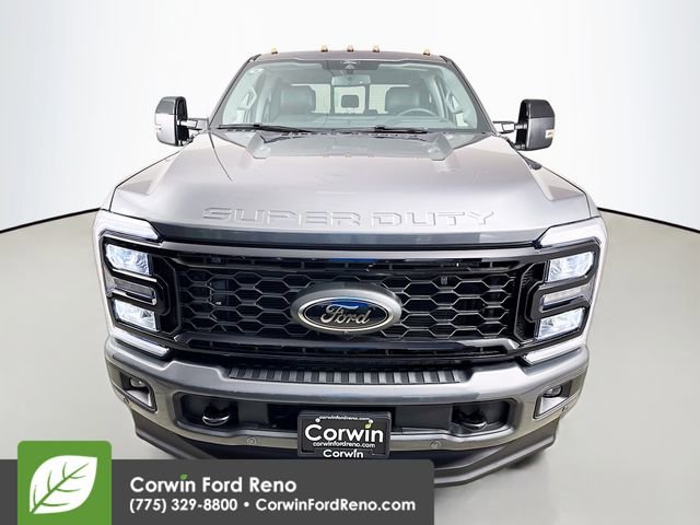 New 2026 Ford F350 Lariat w/ Black Appearance Package image 2