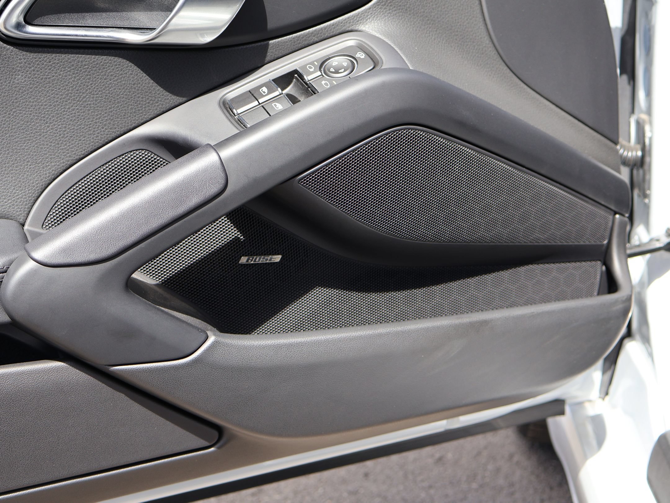 Certified 2024 Porsche 718 Cayman S RWD image 16