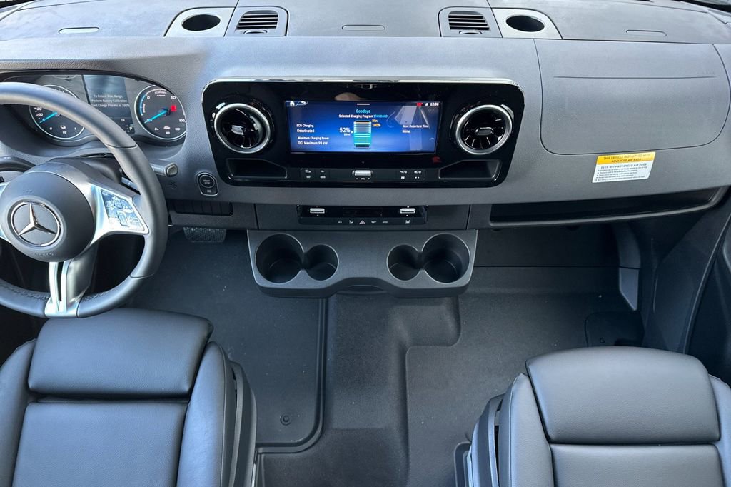 New 2024 Mercedes-Benz eSprinter 170 Cargo image 15