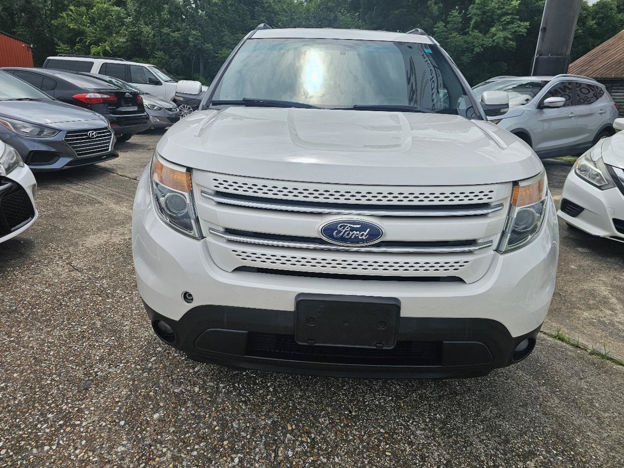 Used 2011 Ford Explorer Limited w/ 301A Rapid Spec Order Code FWD image 3