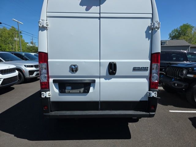 Used 2025 RAM ProMaster 2500 w/ Convenience Group FWD image 6