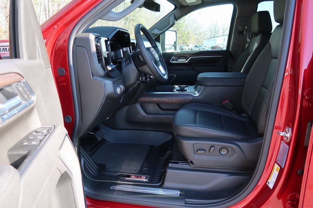 New 2026 GMC Sierra 2500 SLT w/ SLT Premium Package image 8